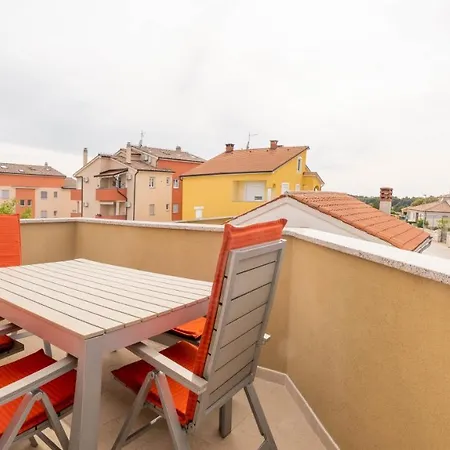 Paganor Apartament *