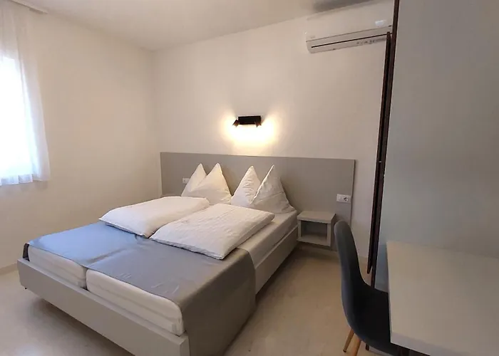 아파트 Paganor 풀라